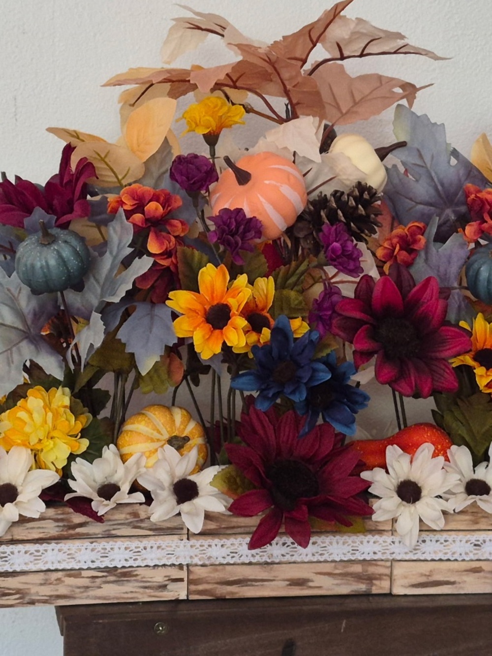 Beautiful Fall Autumn Harvest Thanksgiving Floral Centerpiece